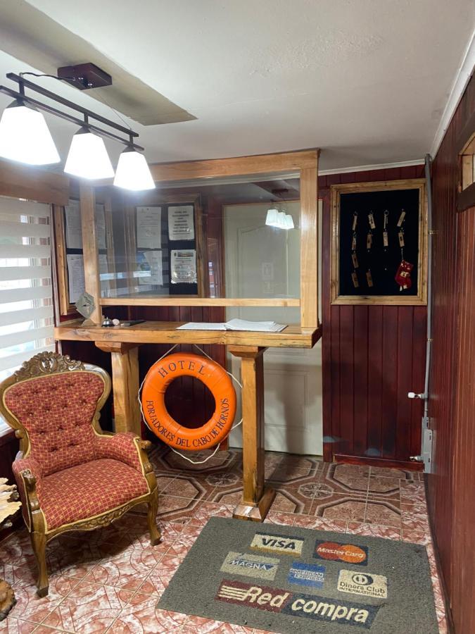 Hotel Forjadores Del Cabo De Hornos Puerto Williams Buitenkant foto