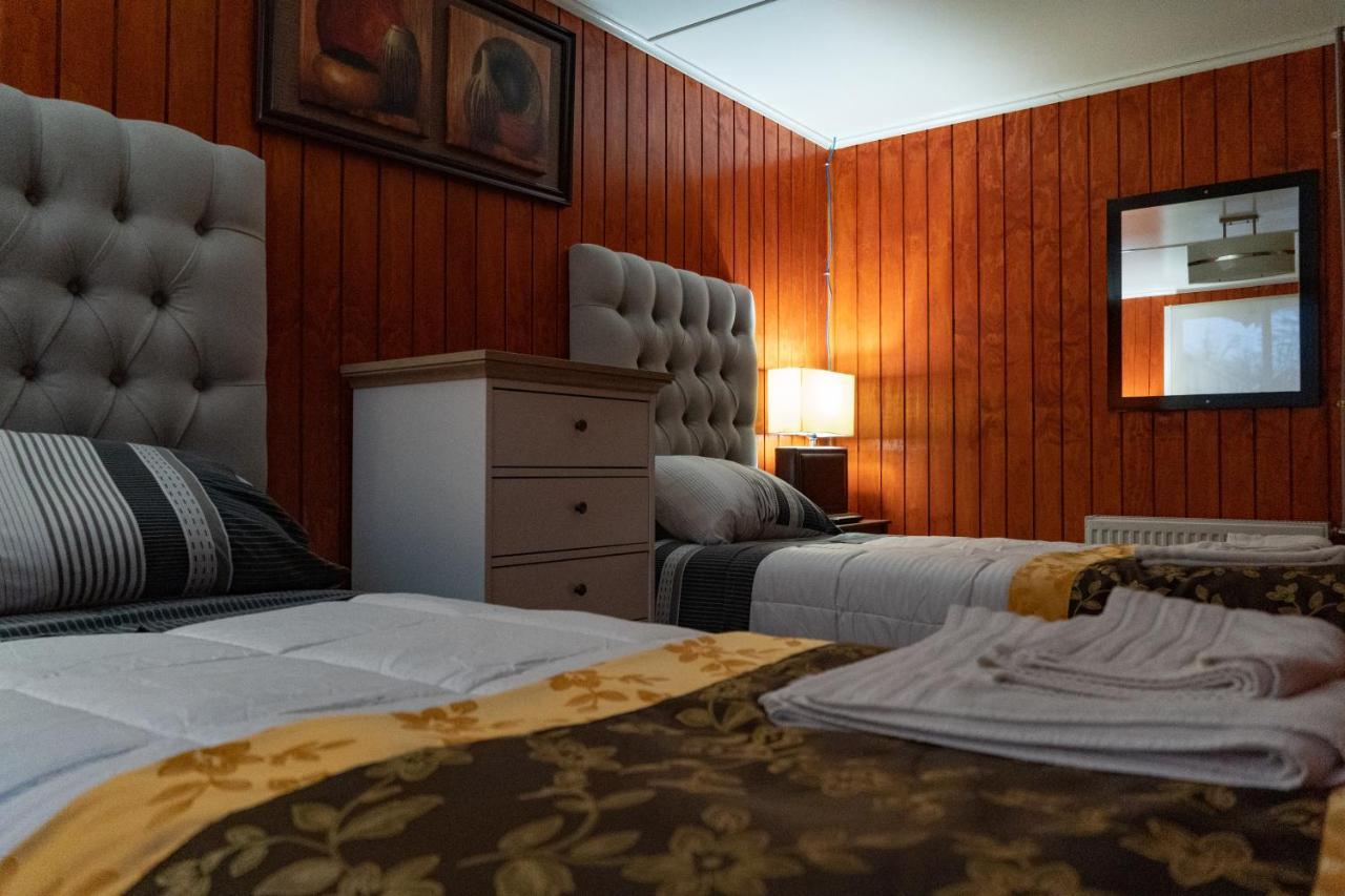 Hotel Forjadores Del Cabo De Hornos Puerto Williams Buitenkant foto