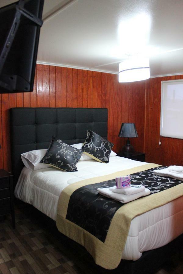 Hotel Forjadores Del Cabo De Hornos Puerto Williams Buitenkant foto